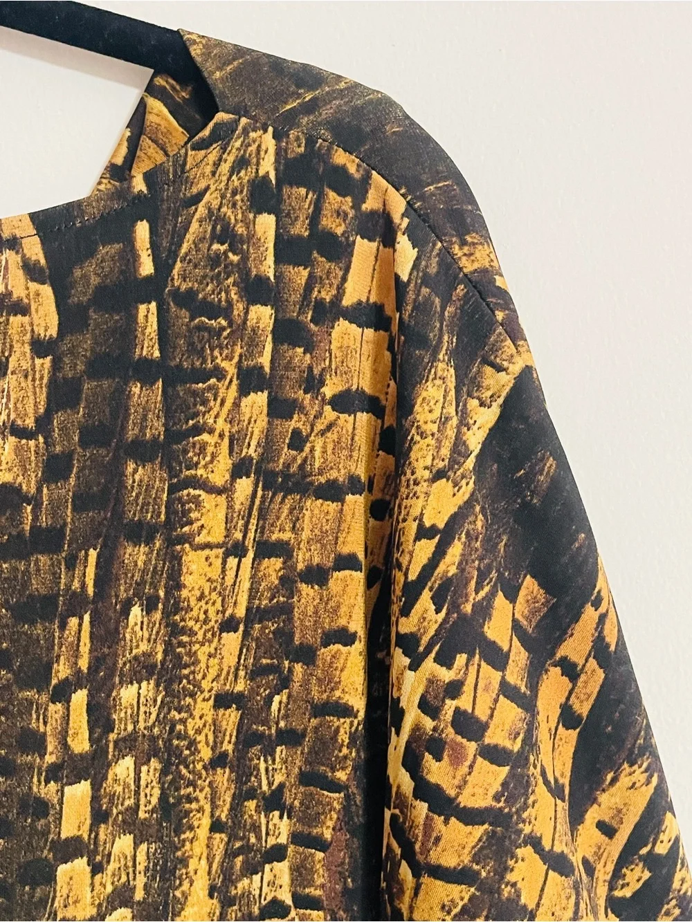 Michael Kors Cowl Neck Drape Top Sz L Abstract Feather Graphic Print Boho Chic